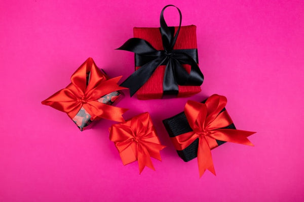 Valentine's Gift Guide: 4 Perfect Keepsakes